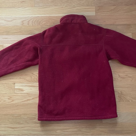 Patagonia Sweater Fleece Jacket - burgundy - great condition. Size 10 (youth) - Picture 4 of 5